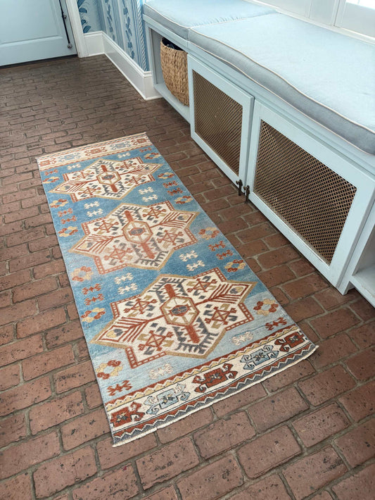 2'8" x 6'1" Runner with Bold Blue