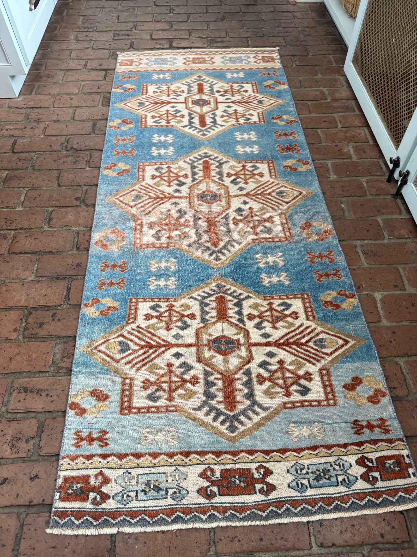 2'8" x 6'1" Runner with Bold Blue