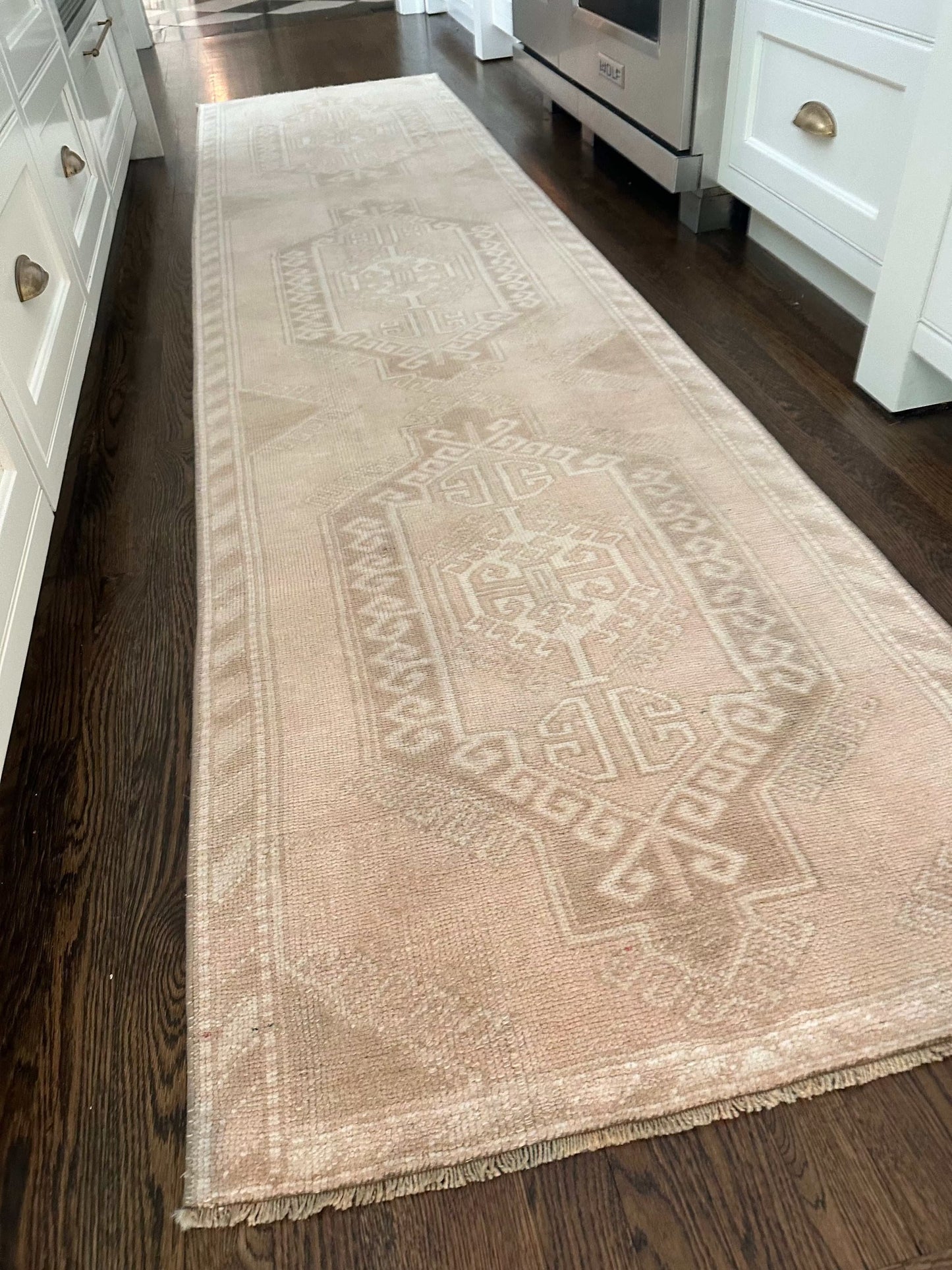 2’8” x 11’ Runner